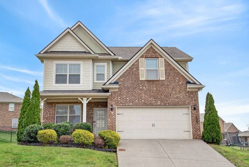 404 Blackthorn Ln, Gallatin, TN, 37066-2687 | Card Image