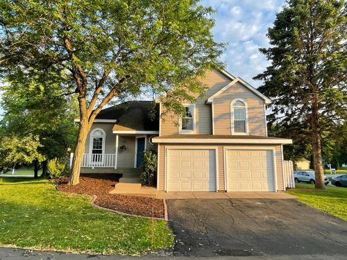 8637 Saratoga Ln, Eden Prairie, MN, 55347-1614 | Card Image