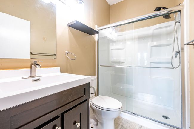 Master bathroom | Image 25