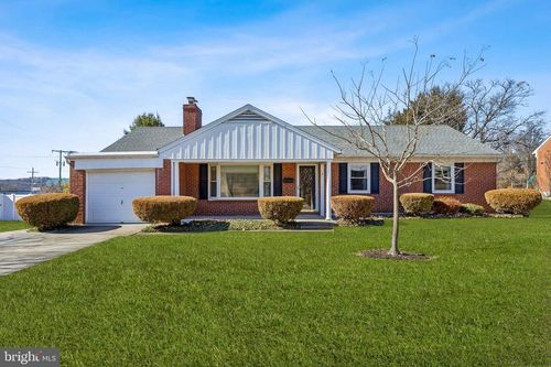 6 E Aylesbury Rd, LUTHERVILLE TIMONIUM, MD, 21093-5102 | Card Image