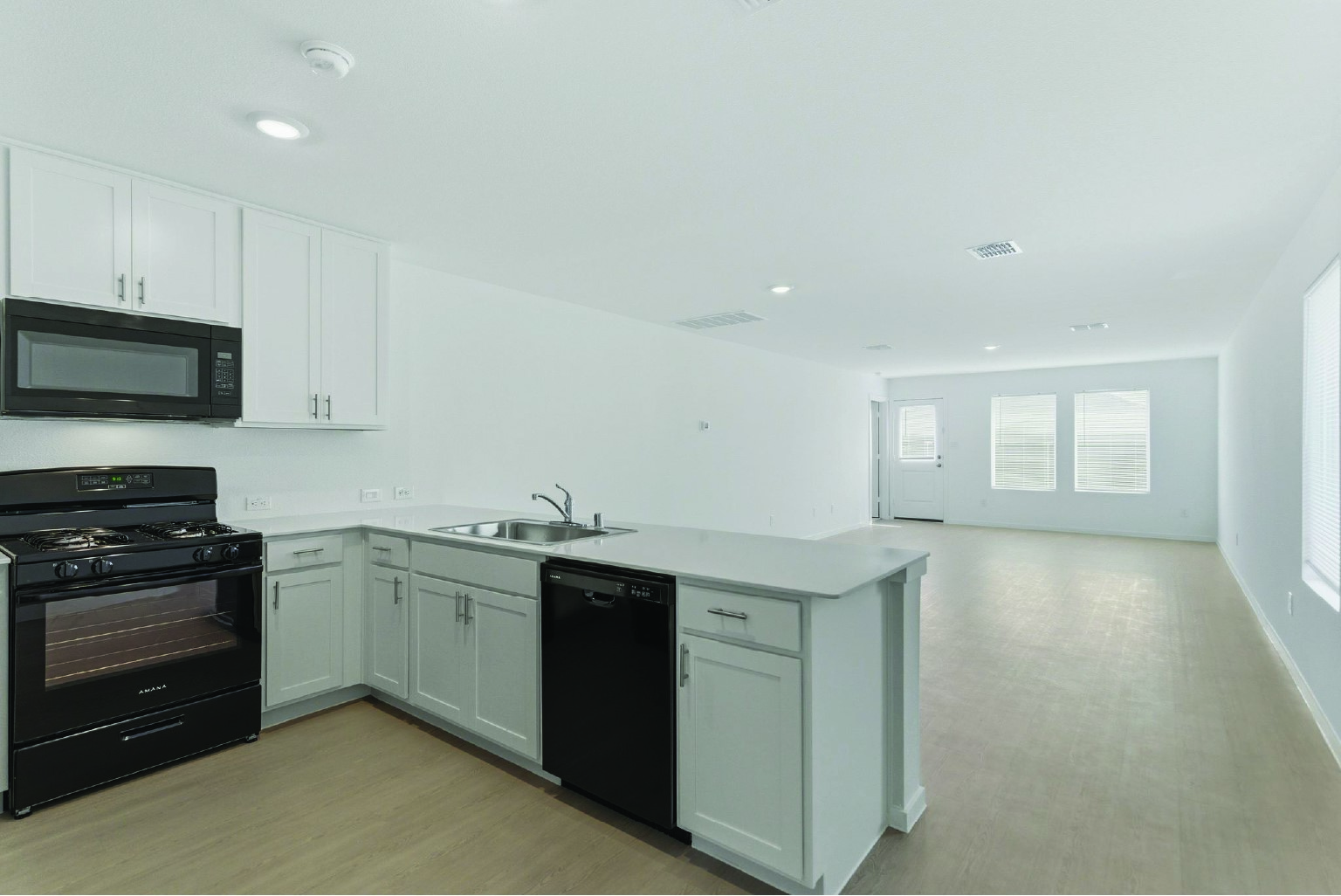 Residential Lease in Providence Village 5