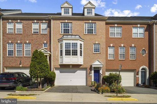 12006 Ashford Green Dr, FAIRFAX, VA, 22030-6186 | Card Image
