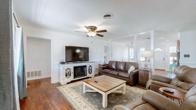 391 Reese Dr, House other with 6 bedrooms, 3 bathrooms and 12 parking in Eva TN | Image 6