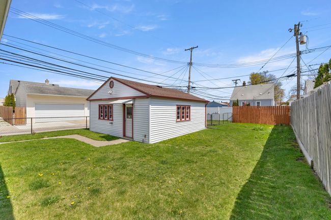 29 Washington St, House other with 3 bedrooms, 1 bathrooms and null parking in Trenton MI | Image 35