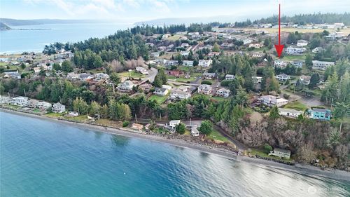 320 North St, Sequim, WA, 98382-8667 | Card Image