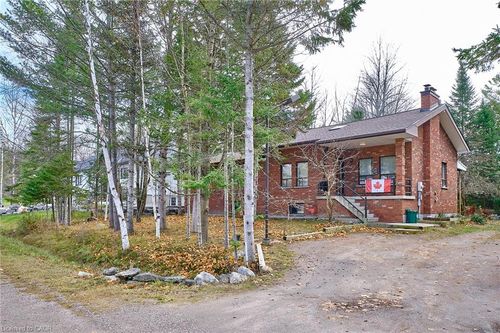 13 Balsam Avenue, Woodland Beach, ON, L0L2T0 | Card Image