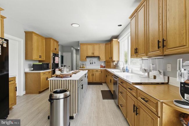 75 W Bay Front Rd, House other with 6 bedrooms, 4 bathrooms and null parking in LOTHIAN MD | Image 6