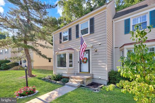 6527 Coachleigh Way, ALEXANDRIA, VA, 22315-3648 | Card Image