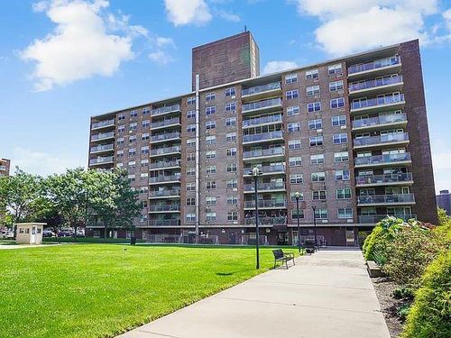 5f-400 Cozine Ave, Brooklyn, NY, 11207-9242 | Card Image