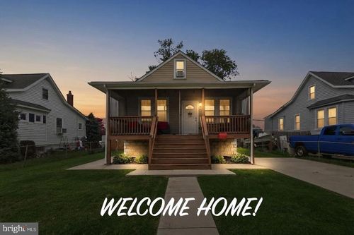 1742 Leslie Rd, Baltimore, MD, 21222-1218 | Card Image