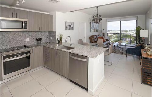 unit-1209a-5350 Nw 84th Ave, Doral, FL, 33166-3357 | Card Image