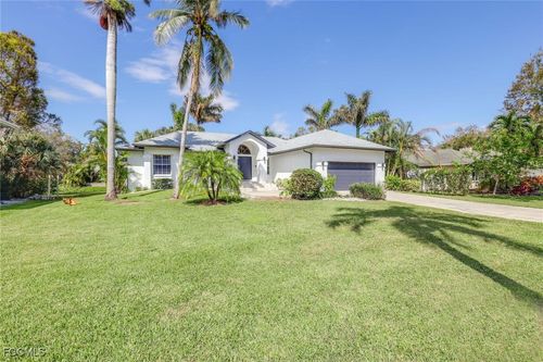 428 Sharwood Dr, NAPLES, FL, 34110-5726 | Card Image