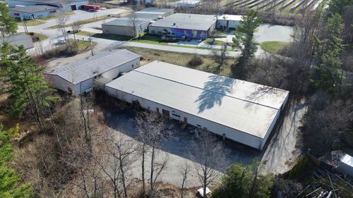 127 Quality Ln, Rutland, VT, 05701-4995 | Card Image