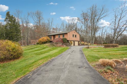 14 Old Minisink Trl, Goshen, NY, 10924-6915 | Card Image