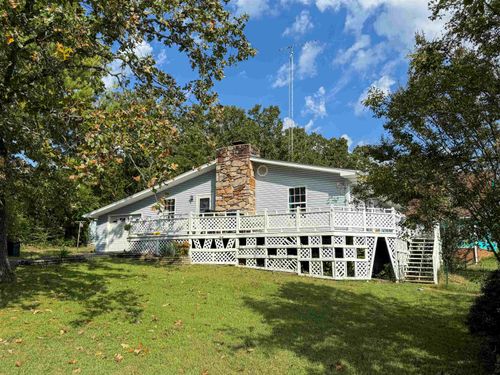 300 Fairway Dr, Horseshoe Bend, AR, 72512-2704 | Card Image