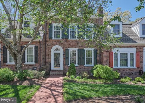 130-45 Sentinel Rd, WASHINGTON CROSSING, PA, 18977-1143 | Card Image