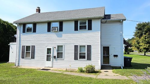 1 Campania Rd, Enfield, CT, 06082-1821 | Card Image