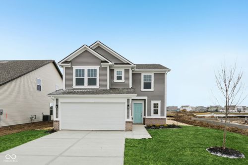 2043 White Oak Ln, Shelbyville, IN, 46176-8024 | Card Image