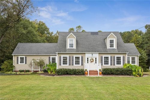 210 E North St, Wakefield, VA, 23888-2935 | Card Image