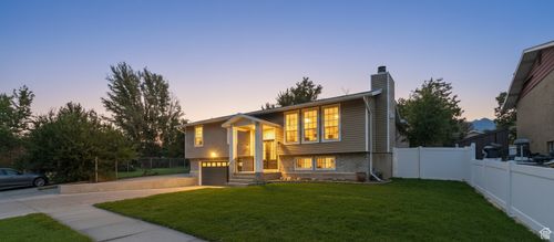 8419 S Cornell Dr, Sandy, UT, 84094-1209 | Card Image