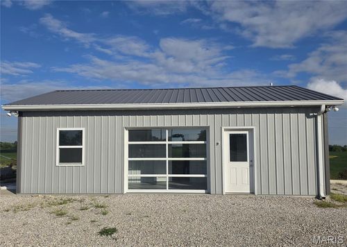 21551 Highway 32, Ste Genevieve, MO, 63670-8813 | Card Image