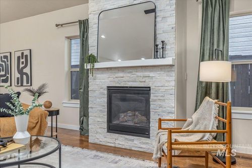 4372 S Cruzatte Ln, Boise, ID, 83716 | Card Image