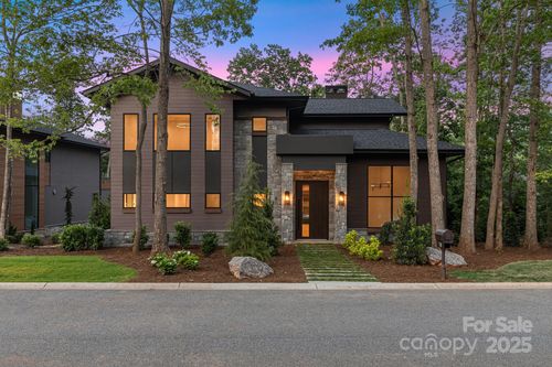 93-78 Running Creek Trl, Arden, NC, 28704-9002 | Card Image