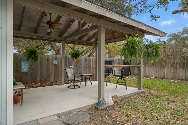 1610 Hardee St, House other with 3 bedrooms, 2 bathrooms and null parking in Rockport TX | Image 33