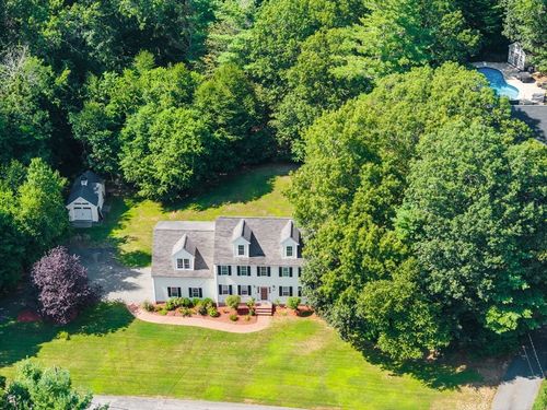 52 Fuller Shores Rd, Lakeville, MA, 02347-2401 | Card Image