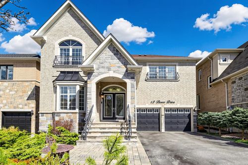 12 Bosco Dr, Woodbridge, ON, L4H0L9 | Card Image