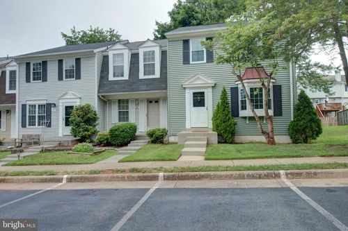 34 Benton Ct, STERLING, VA, 20165-5697 | Card Image