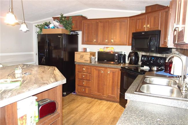 Kitchen with Ample Counter Top Space | Image 5