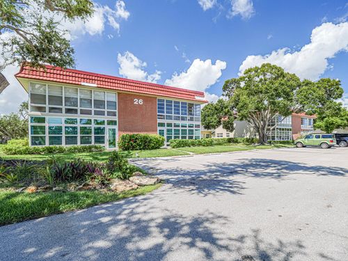 201-26 Pine Arbor Ln, Vero Beach, FL, 32962-4687 | Card Image