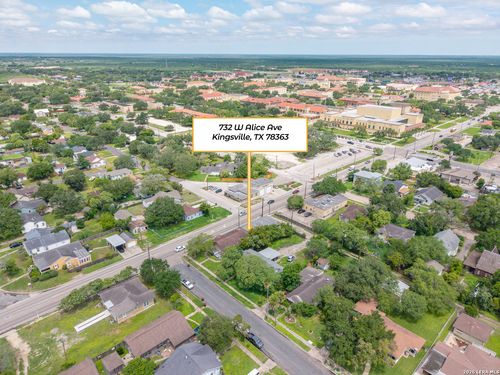 732 W Alice Ave, Kingsville, TX, 78363-4261 | Card Image