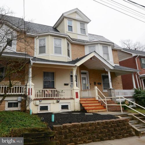 218 E Broad St, SOUDERTON, PA, 18964-1211 | Card Image