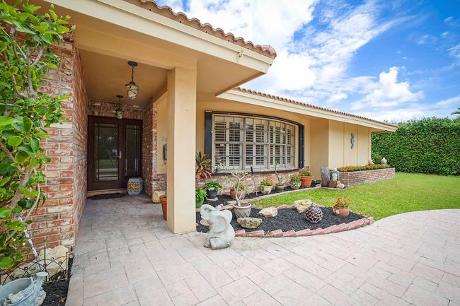 3031 Ne 45 Th St, House other with 4 bedrooms, 3 bathrooms and null parking in Lighthouse Point FL | Image 6