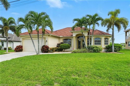 227 Sw 28th Ter, Cape Coral, FL, 33914-1902 | Card Image