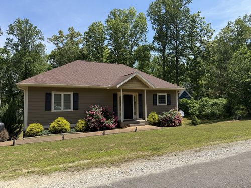 1751 Excalibur Trl, Cedar Grove, TN, 38321-6743 | Card Image