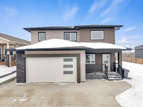 13 Vanson Close, Sylvan Lake, AB, T4S0M3 | Card Image