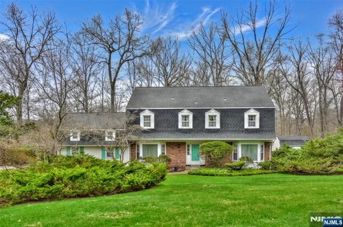 19 Aldbury Drive, Upper Saddle River, NJ, 07458 | Card Image