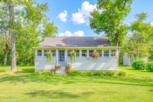 10 Dunning Rd, Ballston Spa, NY, 12020-4298 | Card Image