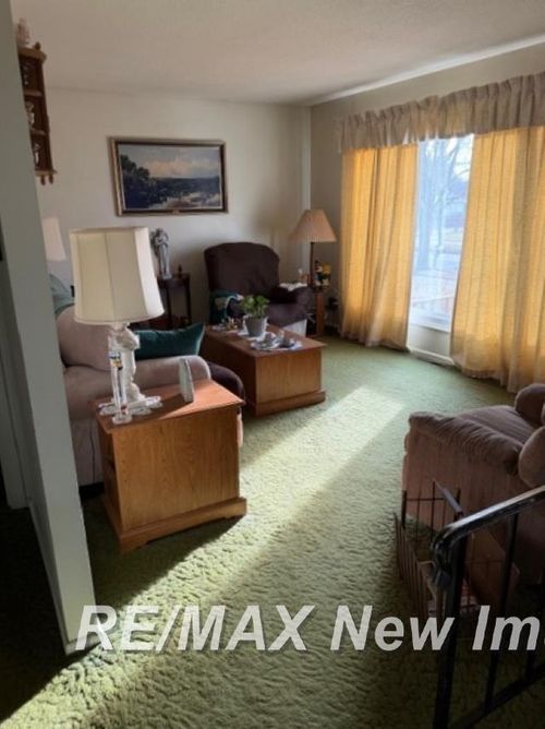 3218 Fairlane Street, Midland, MI, 48642 | Card Image