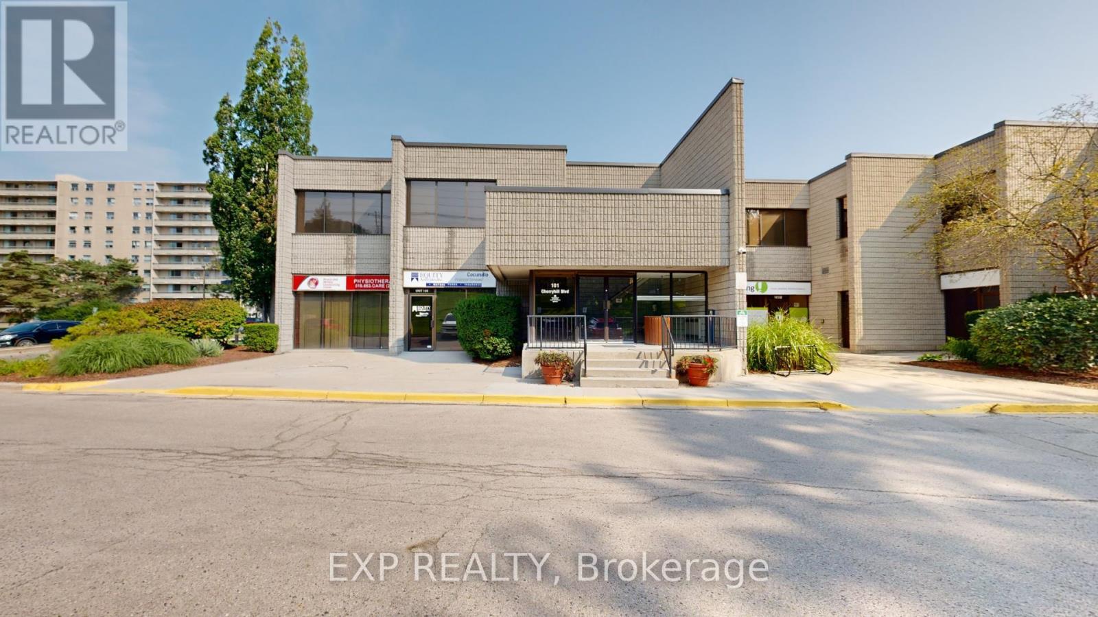 Commercial Lease in London North (North N) 3