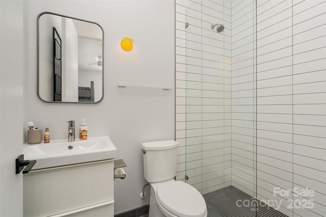 Third bathroom | Image 32