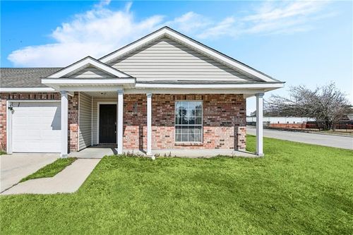 1081 Clairise Ct, Slidell, LA, 70461-3571 | Card Image