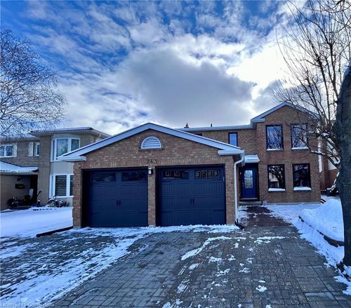 243 Highview Dr, Kitchener, ON, N2N2K6 | Card Image