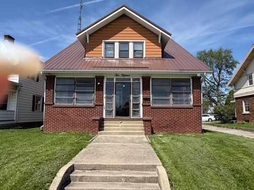 215 E Livingston St, Celina, OH, 45822-1721 | Card Image