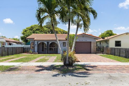5808 Polk St, Hollywood, FL, 33021-6334 | Card Image