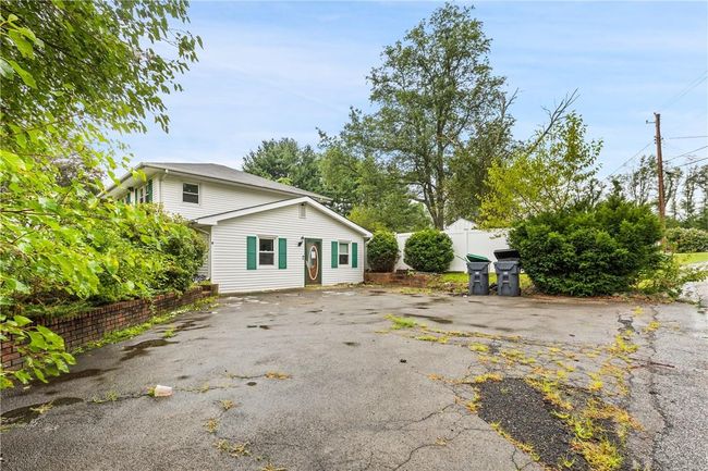 65 Edinburgh Rd, House other with 6 bedrooms, 3 bathrooms and null parking in Middletown NY | Image 17