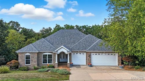 2584 Glen View Dr, Pacific, MO, 63069-5938 | Card Image
